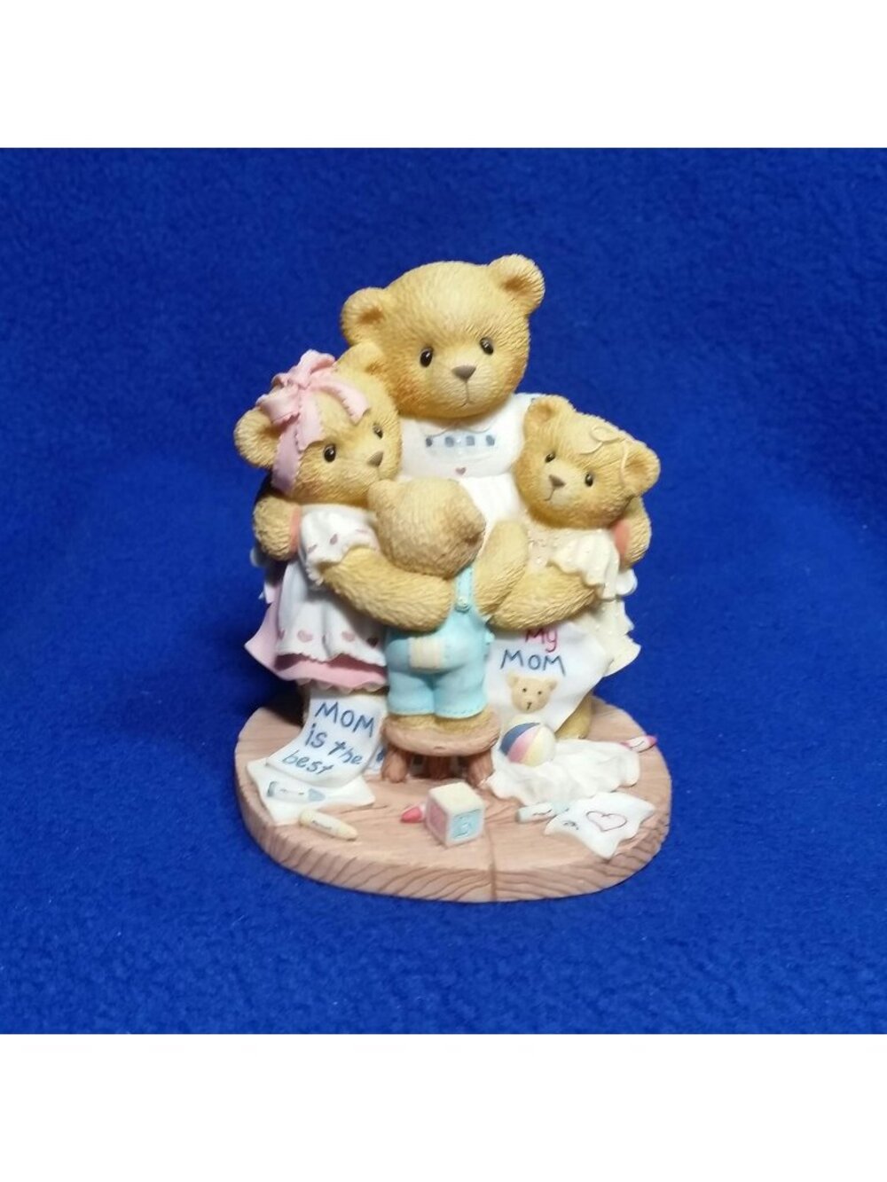 Cherished Teddies Katie Renee Jessica And Matthew I'm Surrounded By Hugs 538299